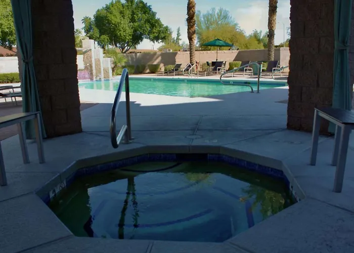 Hotel Western Sundial