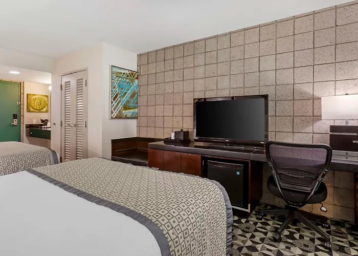 Hotel Western Sundial Scottsdale