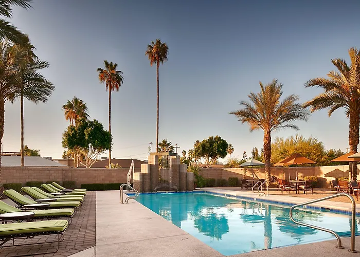 Hotel Western Sundial