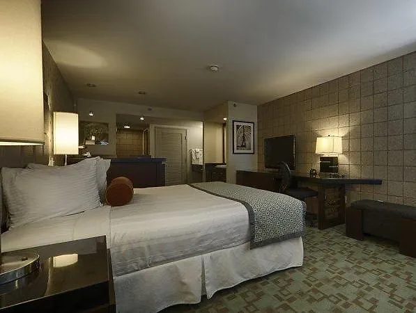 Western Sundial Hotel 3*
